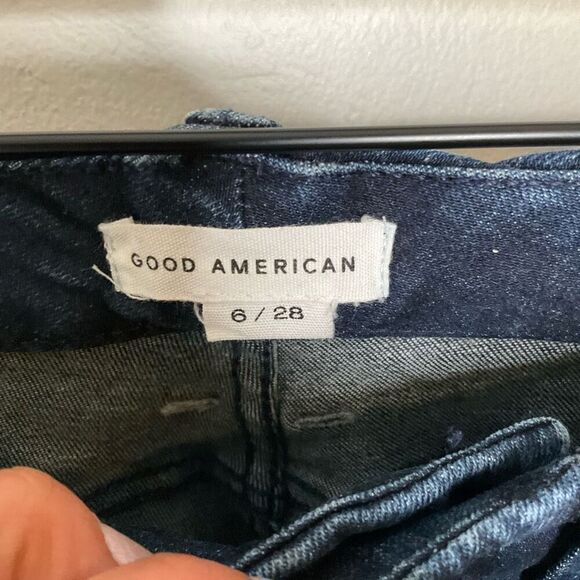 Good American Skinny Jeans - Picture 4 of 9